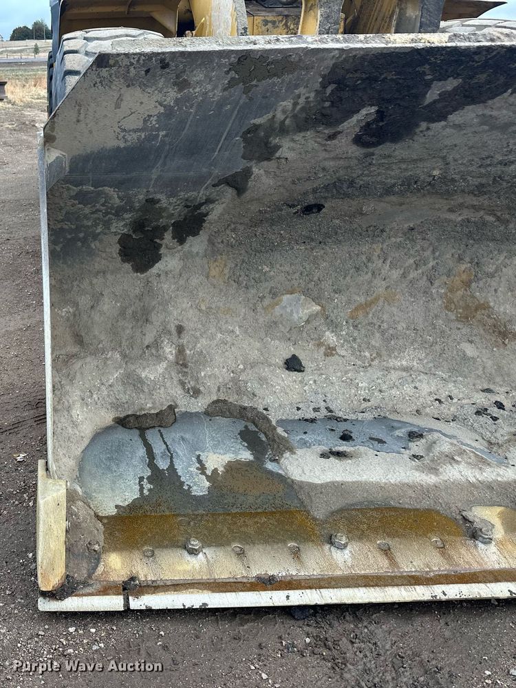 image for item ER8987 2003 Caterpillar 980G Series II wheel loader