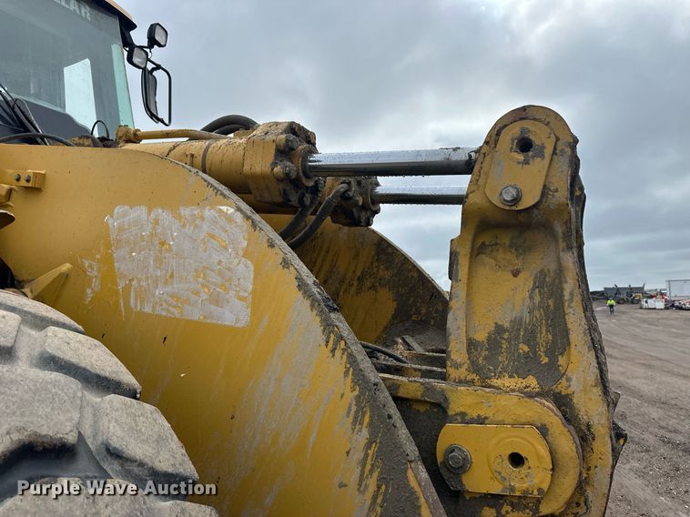 image for item ER8987 2003 Caterpillar 980G Series II wheel loader