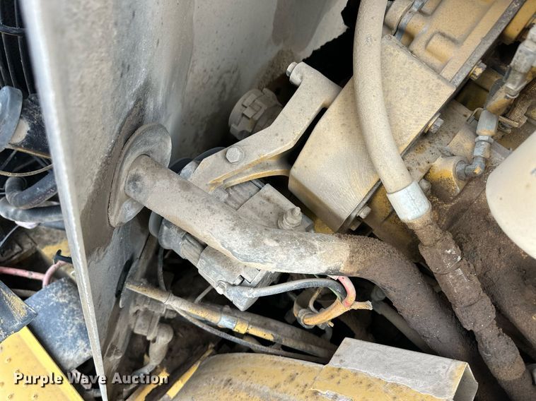 image for item ER8987 2003 Caterpillar 980G Series II wheel loader