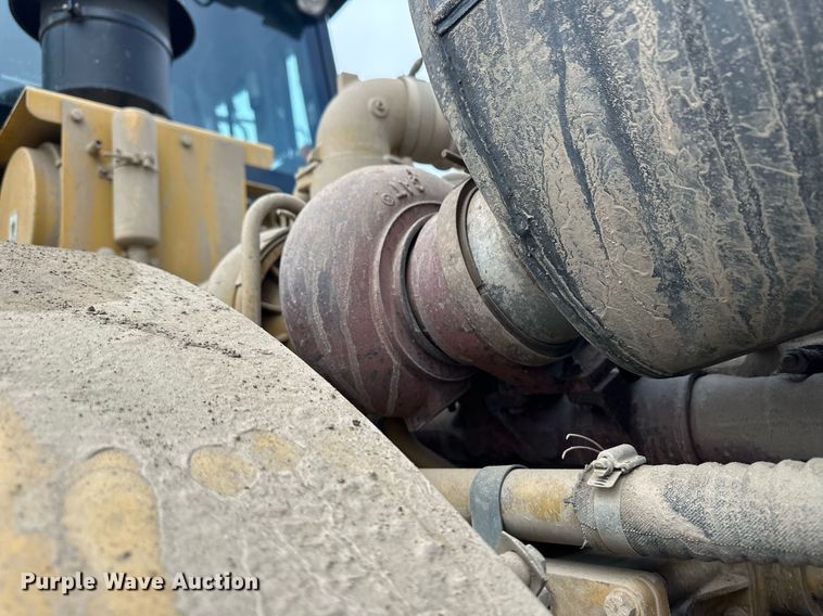 image for item ER8987 2003 Caterpillar 980G Series II wheel loader