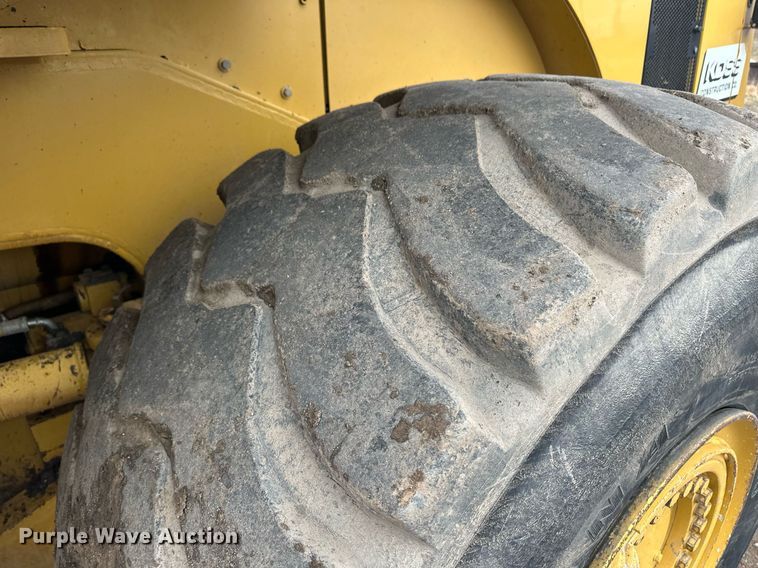 image for item ER8987 2003 Caterpillar 980G Series II wheel loader