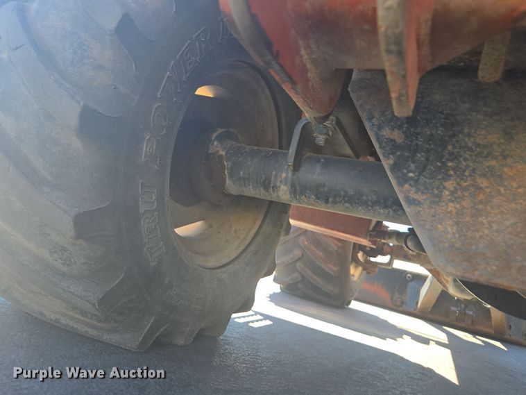 image for item FB9353 2006 Ditch Witch RT40 trencher