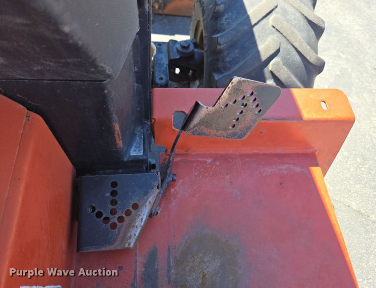 image for item FB9353 2006 Ditch Witch RT40 trencher