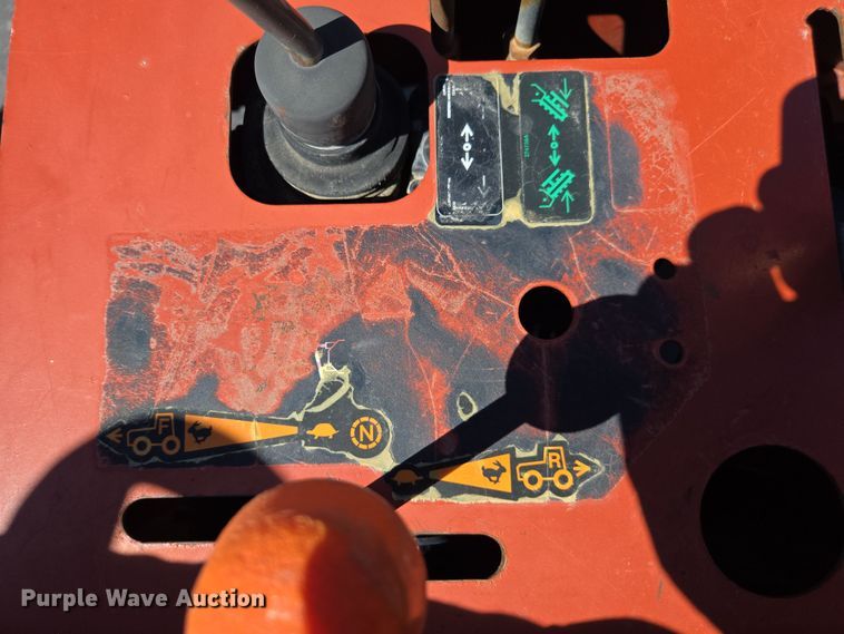 image for item FB9353 2006 Ditch Witch RT40 trencher