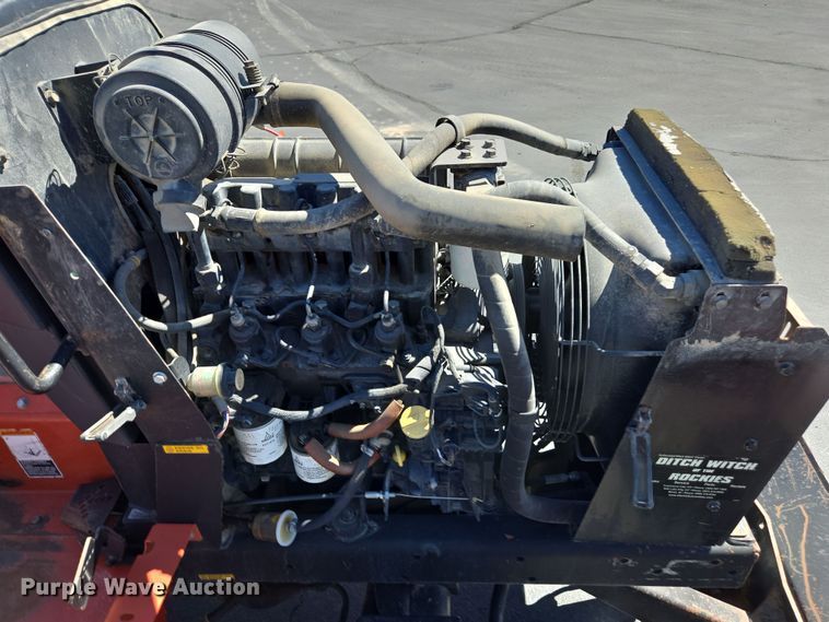 image for item FB9353 2006 Ditch Witch RT40 trencher