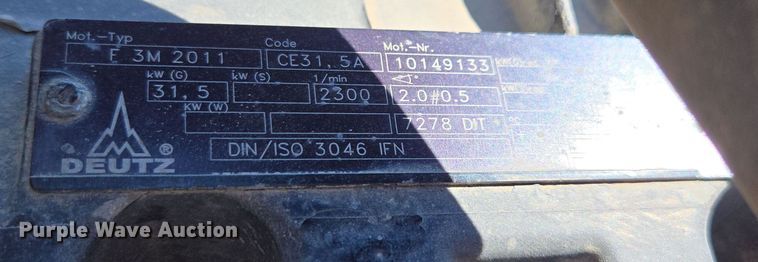 image for item FB9353 2006 Ditch Witch RT40 trencher