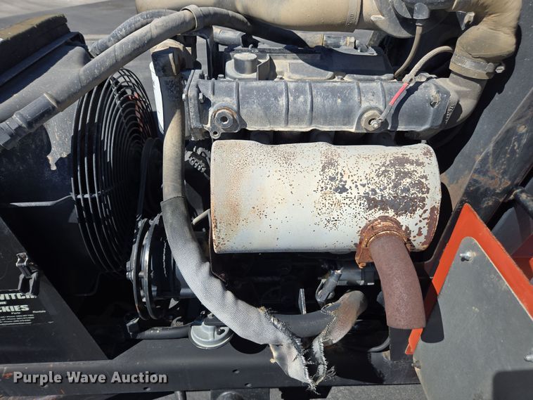 image for item FB9353 2006 Ditch Witch RT40 trencher