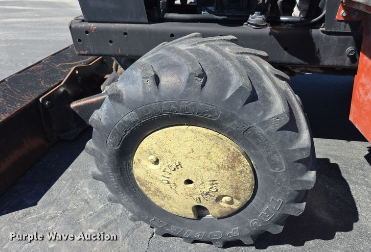 image for item FB9353 2006 Ditch Witch RT40 trencher
