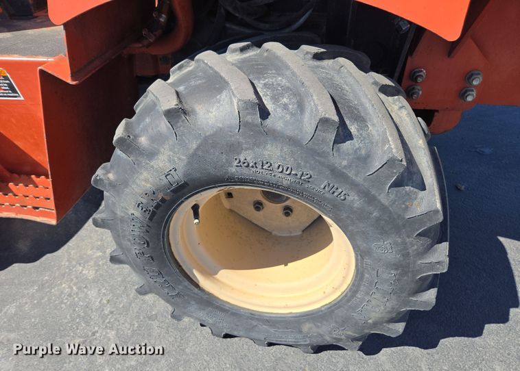 image for item FB9353 2006 Ditch Witch RT40 trencher