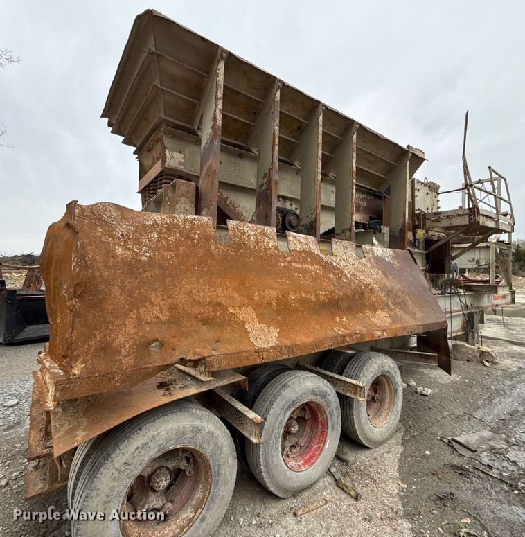 image for item MG9649 Cedarapids 4336 crusher