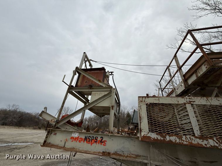 image for item MG9649 Cedarapids 4336 crusher