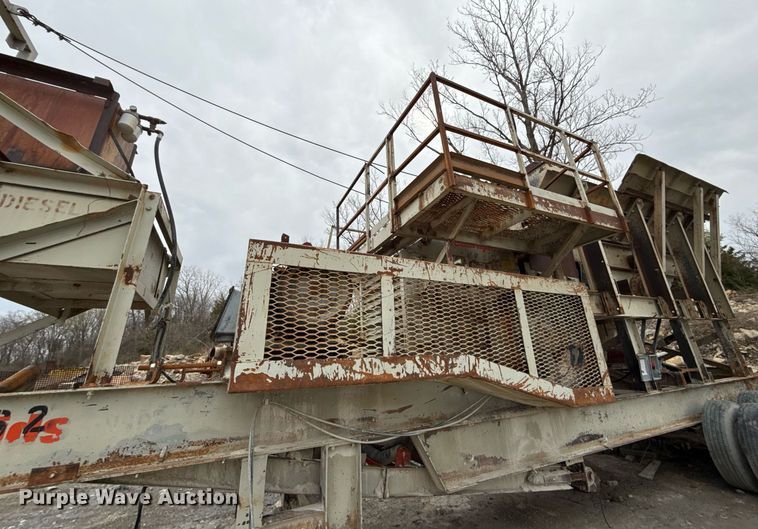 image for item MG9649 Cedarapids 4336 crusher