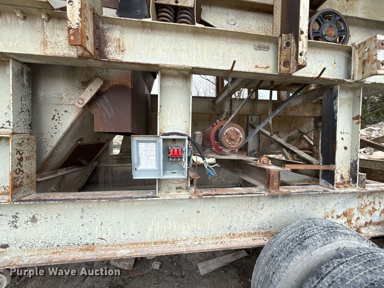 image for item MG9649 Cedarapids 4336 crusher