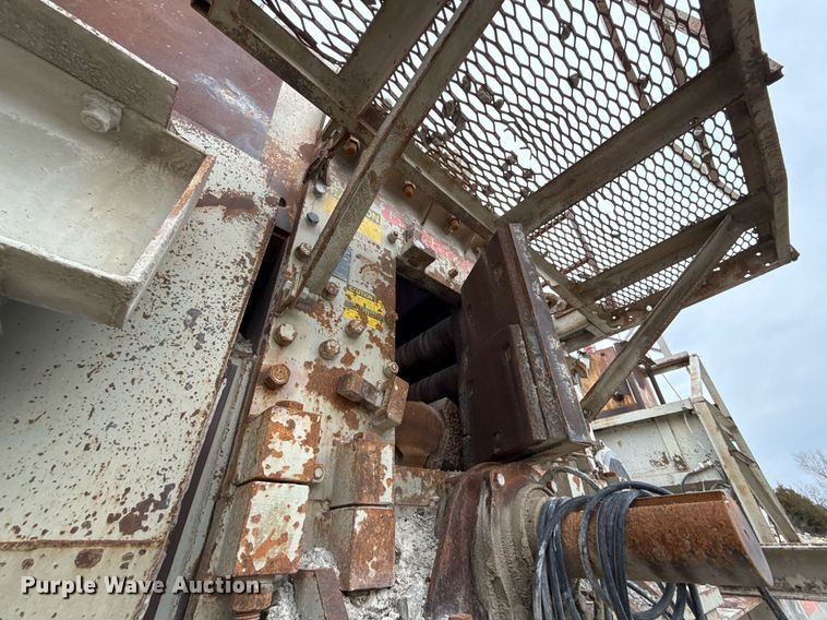 image for item MG9649 Cedarapids 4336 crusher