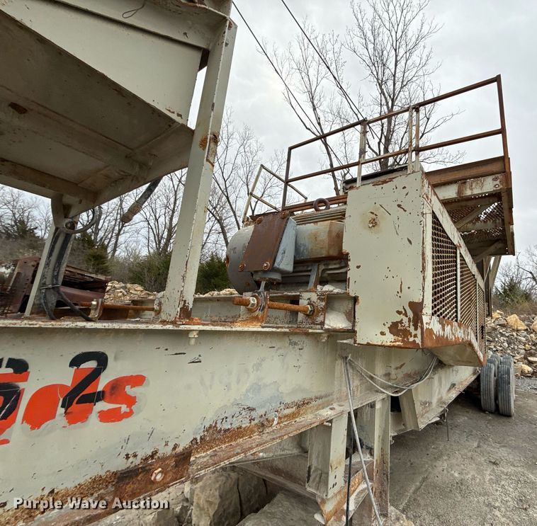 image for item MG9649 Cedarapids 4336 crusher