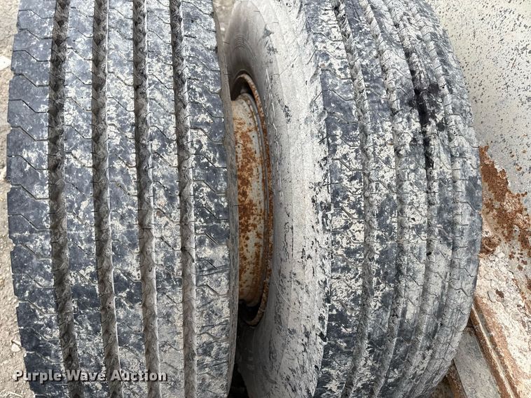 image for item MG9649 Cedarapids 4336 crusher