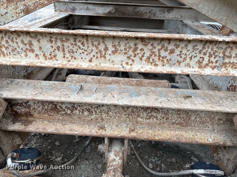 image for item MG9649 Cedarapids 4336 crusher