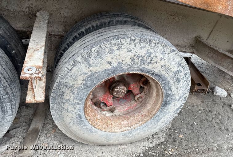 image for item MG9649 Cedarapids 4336 crusher