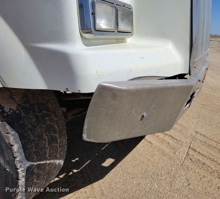 image for item NB9968 2006 Western Star 4900SA dump truck