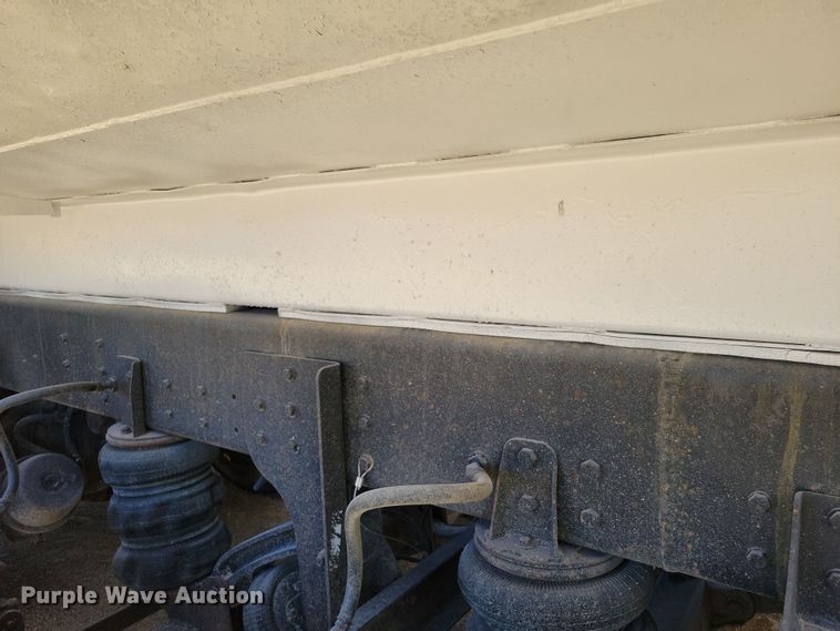 image for item NB9968 2006 Western Star 4900SA dump truck