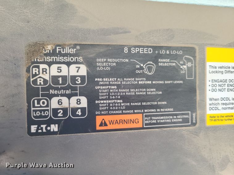 image for item NB9968 2006 Western Star 4900SA dump truck