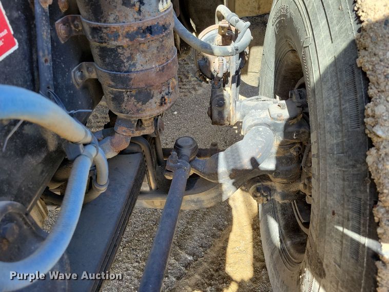 image for item NB9968 2006 Western Star 4900SA dump truck