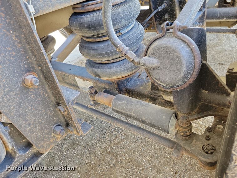 image for item NB9968 2006 Western Star 4900SA dump truck