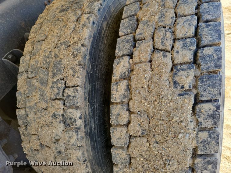 image for item NB9968 2006 Western Star 4900SA dump truck