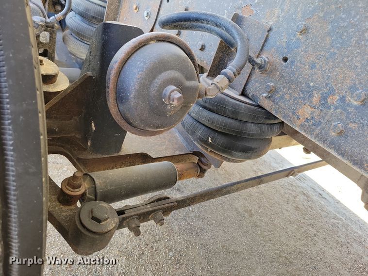 image for item NB9968 2006 Western Star 4900SA dump truck