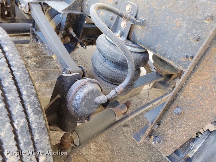 image for item NB9968 2006 Western Star 4900SA dump truck