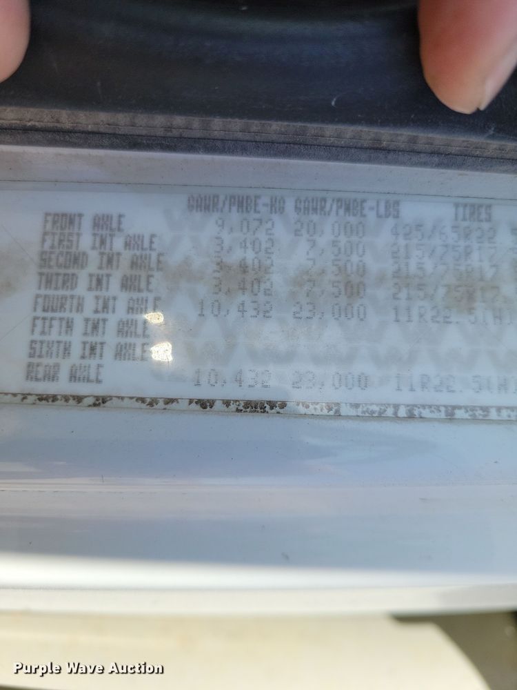 image for item NB9968 2006 Western Star 4900SA dump truck