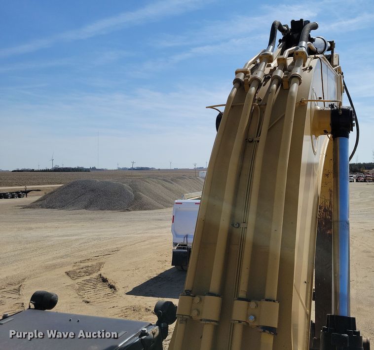 image for item NB9969 2013 Caterpillar 336E L excavator