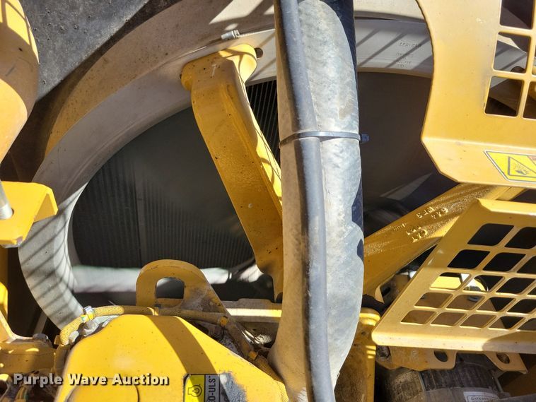 image for item NB9969 2013 Caterpillar 336E L excavator