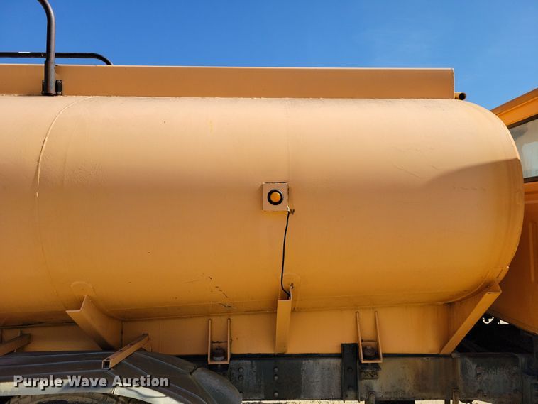 image for item NB9970 1979 Autocar Construcktor water truck