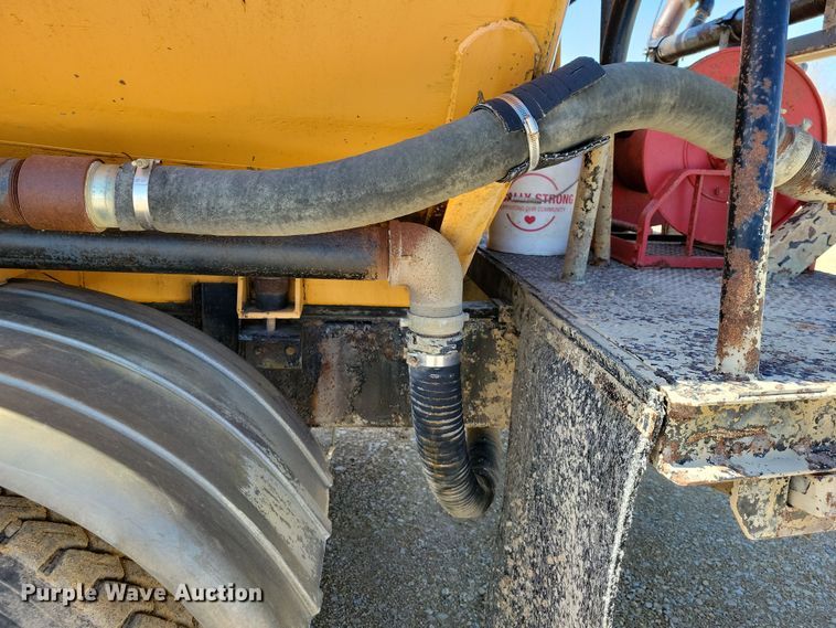 image for item NB9970 1979 Autocar Construcktor water truck