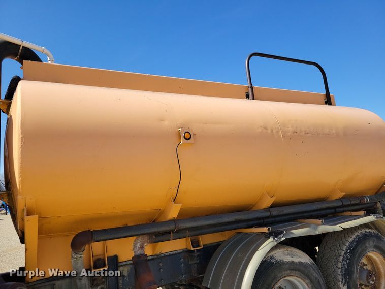 image for item NB9970 1979 Autocar Construcktor water truck