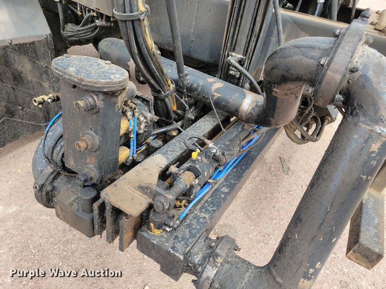 image for item NB9979 2005 Freightliner  Business Class M2 oil distributor truck