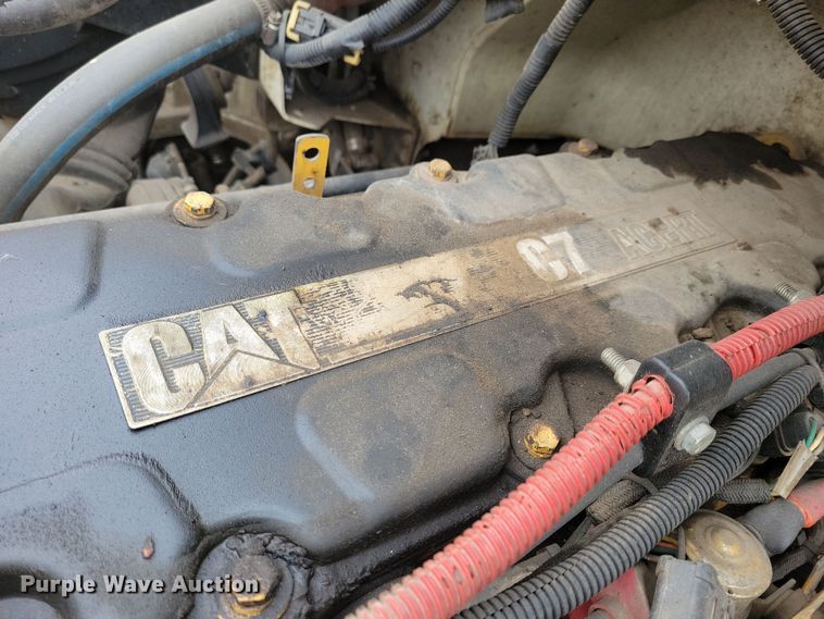 image for item NB9979 2005 Freightliner  Business Class M2 oil distributor truck