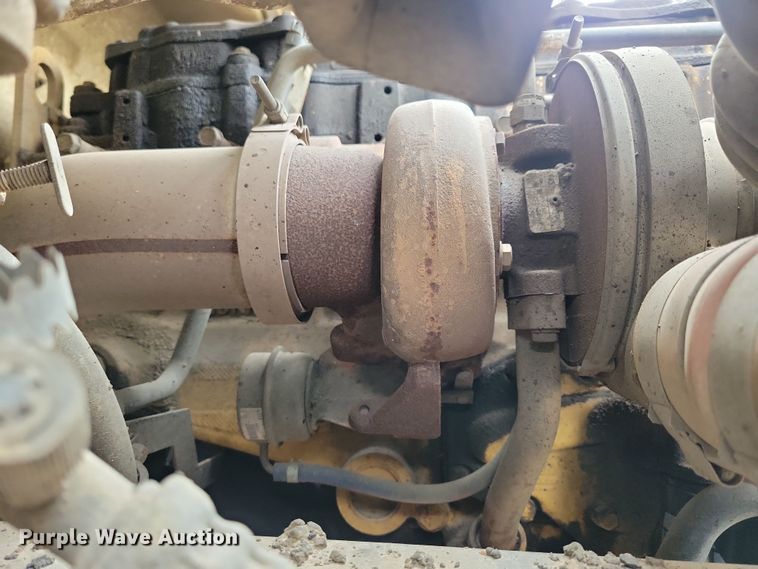 image for item NB9979 2005 Freightliner  Business Class M2 oil distributor truck