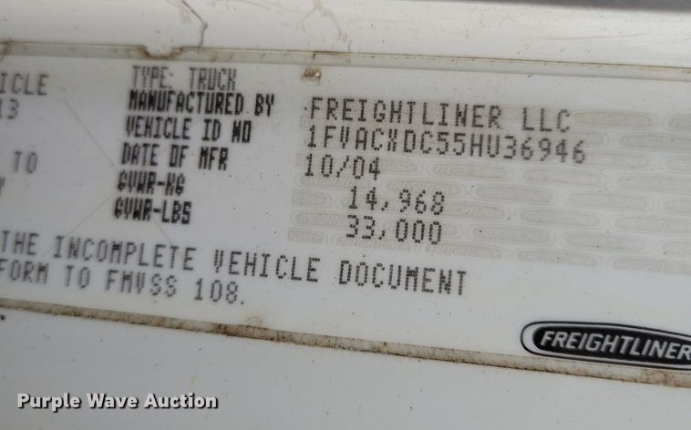 image for item NB9979 2005 Freightliner  Business Class M2 oil distributor truck