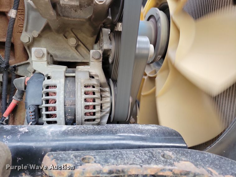 image for item NB9982 2014 Freightliner Cascadia 125 semi truck