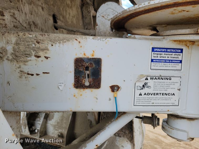 image for item NB9983 1991 Mack RD690S ready mix truck