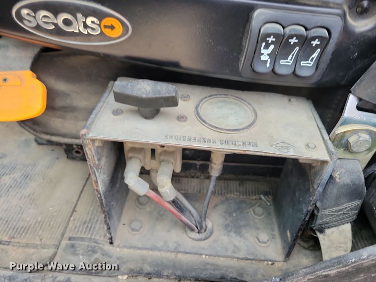 image for item NB9983 1991 Mack RD690S ready mix truck