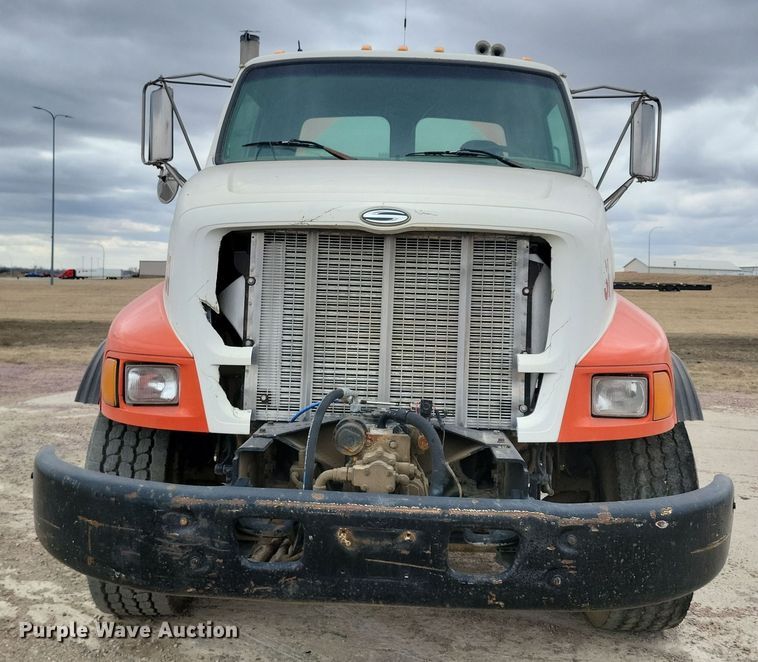 image for item NB9985 1999 Sterling LT8513 ready mix truck