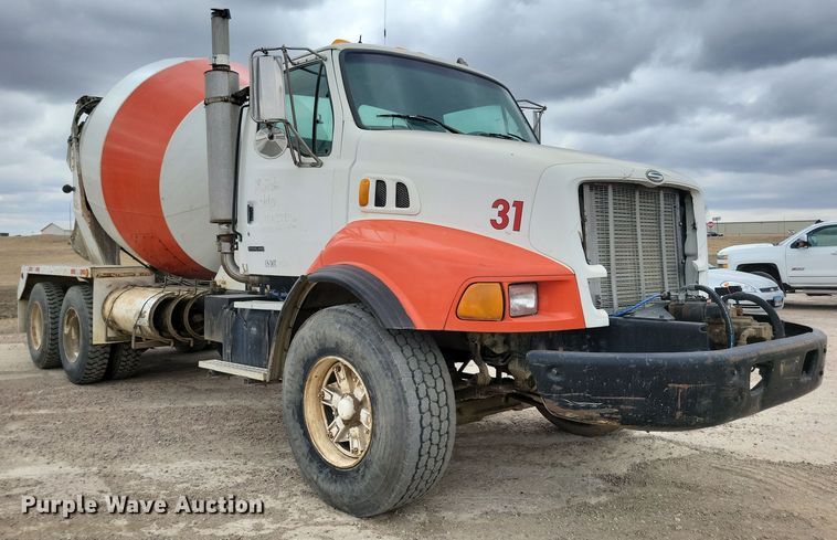 image for item NB9985 1999 Sterling LT8513 ready mix truck