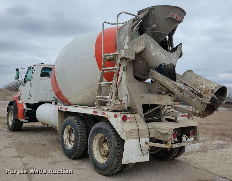 image for item NB9985 1999 Sterling LT8513 ready mix truck