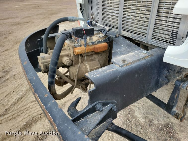 image for item NB9985 1999 Sterling LT8513 ready mix truck