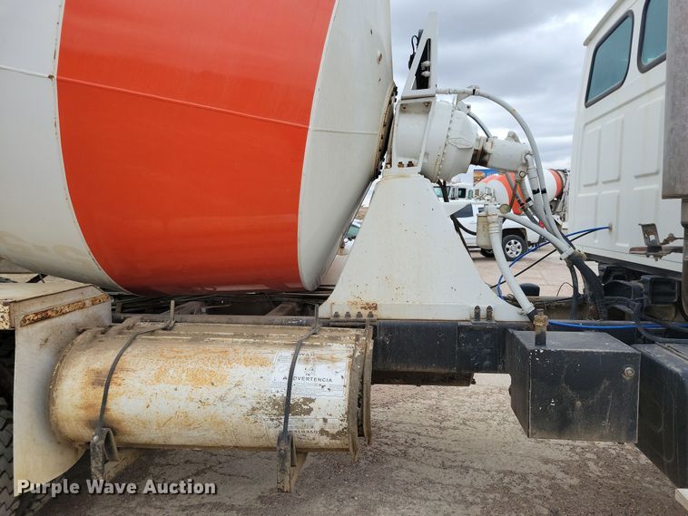 image for item NB9985 1999 Sterling LT8513 ready mix truck