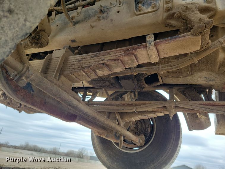 image for item NB9985 1999 Sterling LT8513 ready mix truck