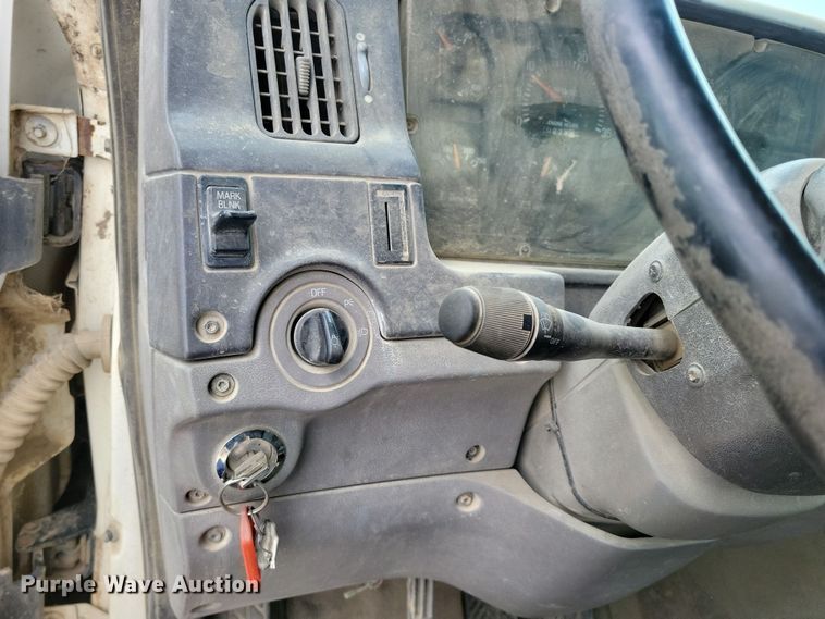 image for item NB9985 1999 Sterling LT8513 ready mix truck